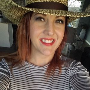 Meet your Posher, Aimee